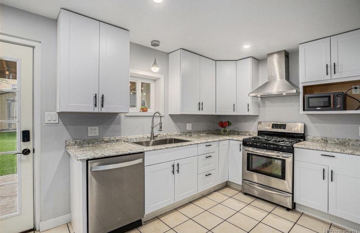 1020 Kalamath St #NA - Photo 5 of 15