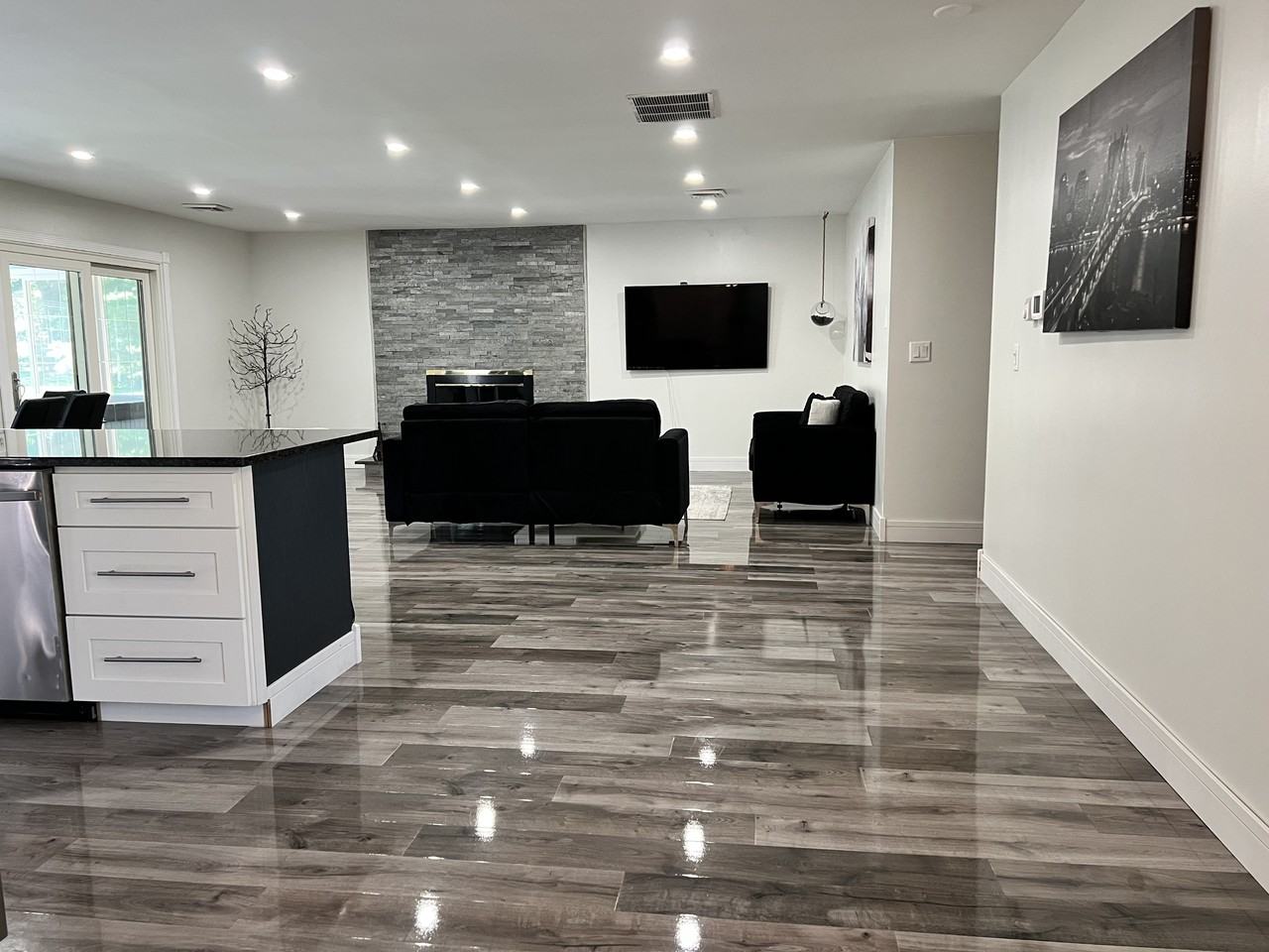 11405 Central Dr W #NA - Photo 2 of 14