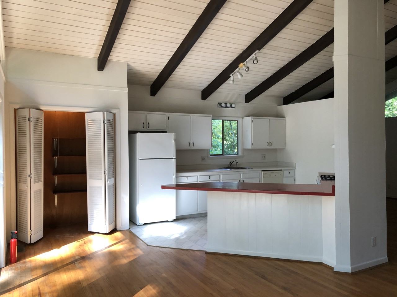 206 Oleander Rd #NA - Photo 4 of 19