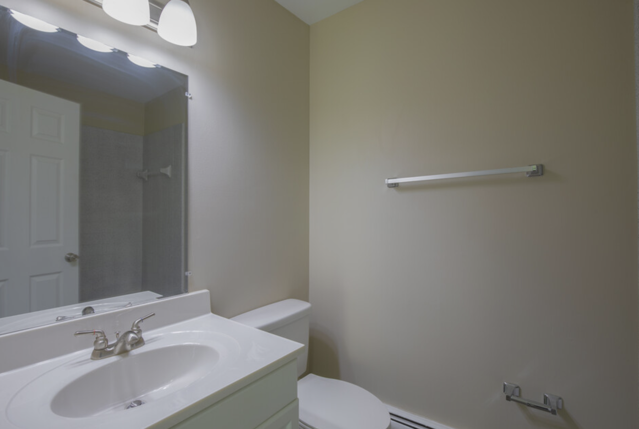 1730 Goddard Rd #1730-8UPG - Photo 5 of 11