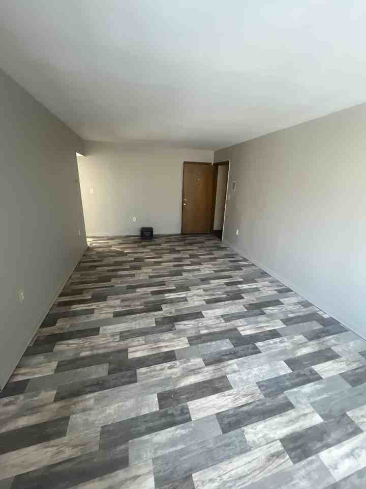 9180 whitter - 2 #2 - Photo 3 of 14