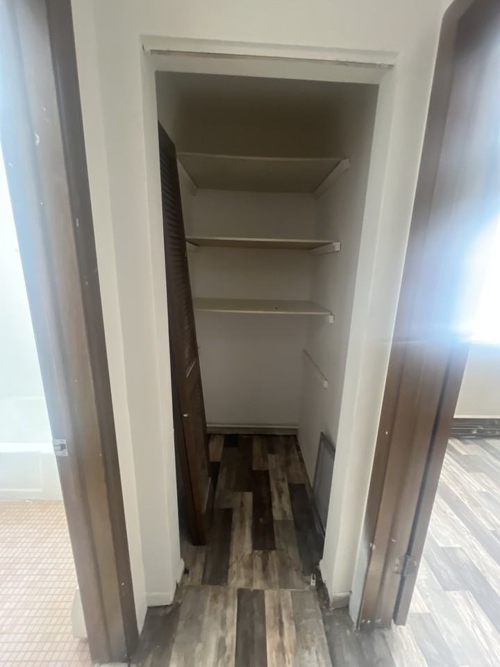 9180 whitter - 2 #2 - Photo 5 of 14