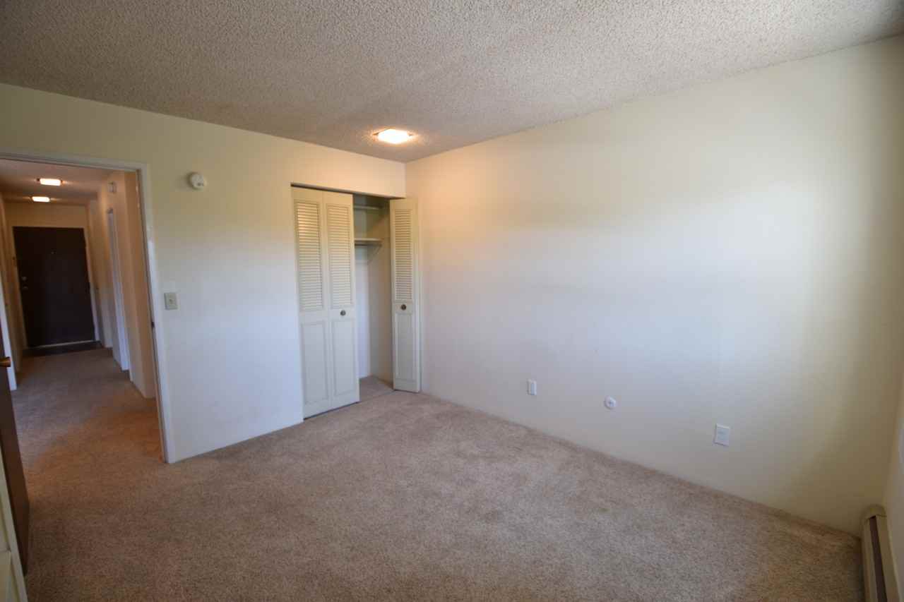 3240 Iris Ave #G402 - Photo 6 of 33