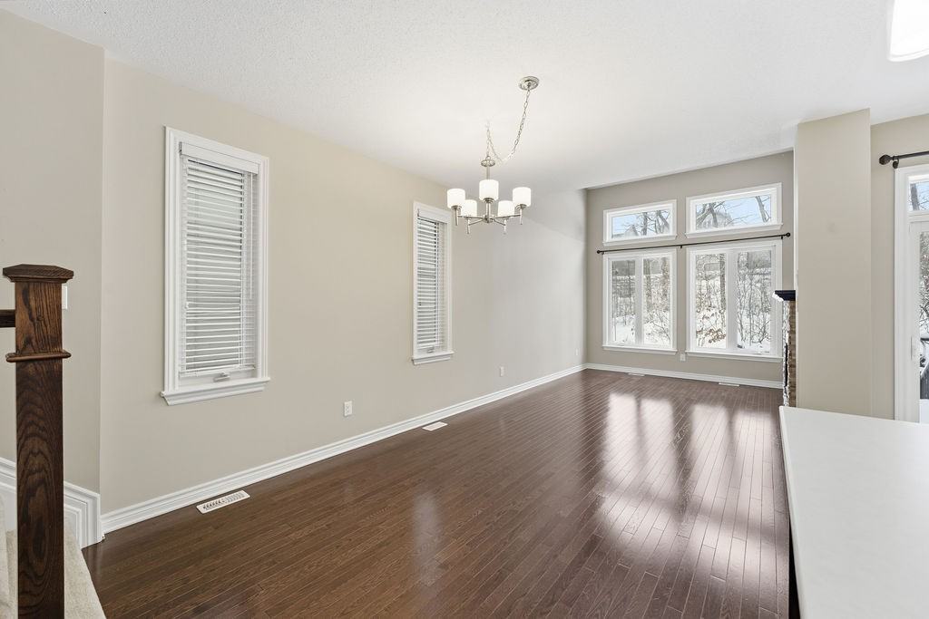 880 Fletcher Circle - Photo 6 of 36