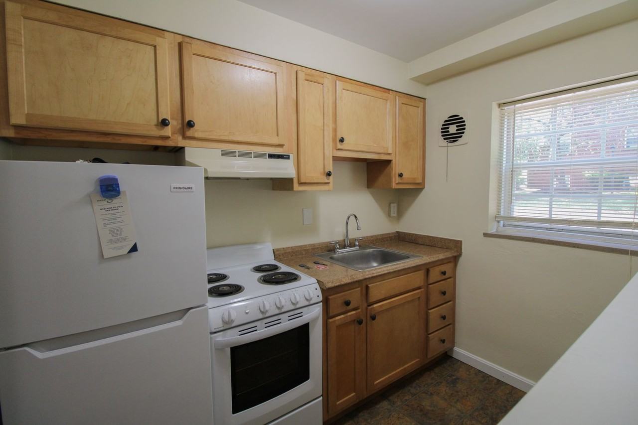 SEW 822 (B) - Photo 2 of 24