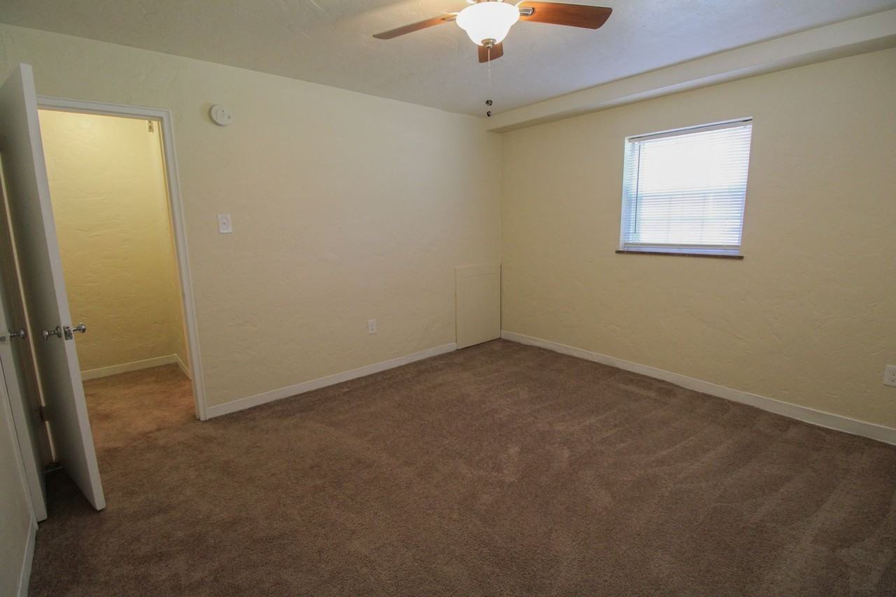 SEW 822 (B) - Photo 7 of 24