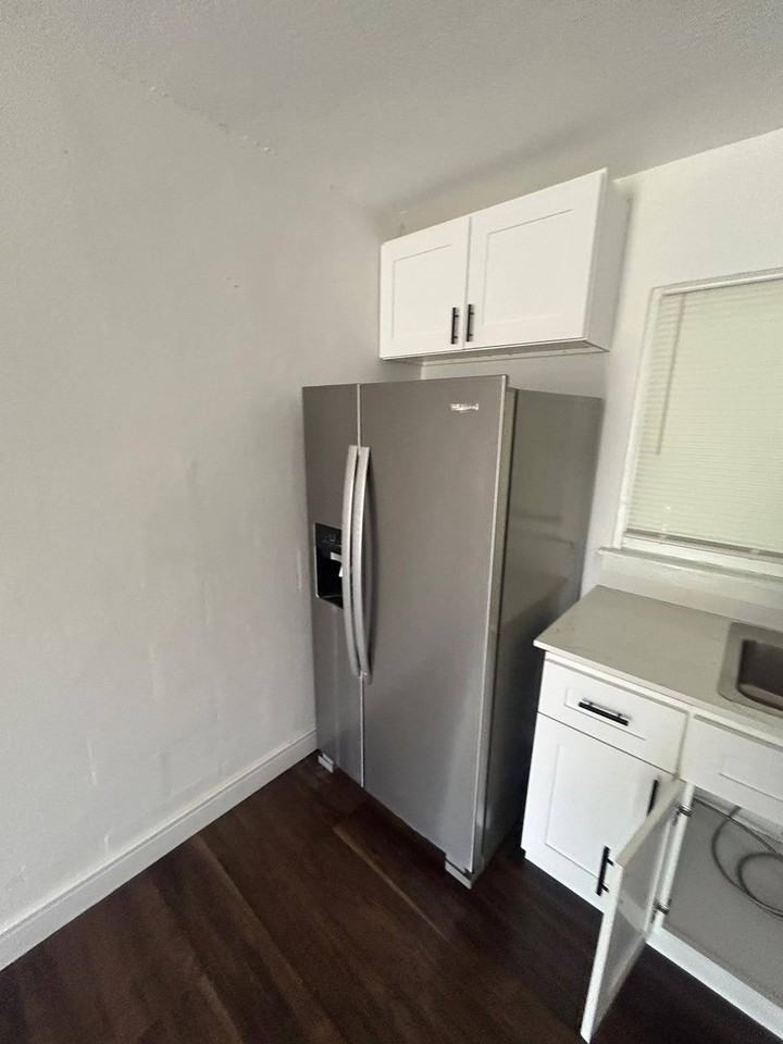 2115 Mara Ct #2115-1 - Photo 4 of 9