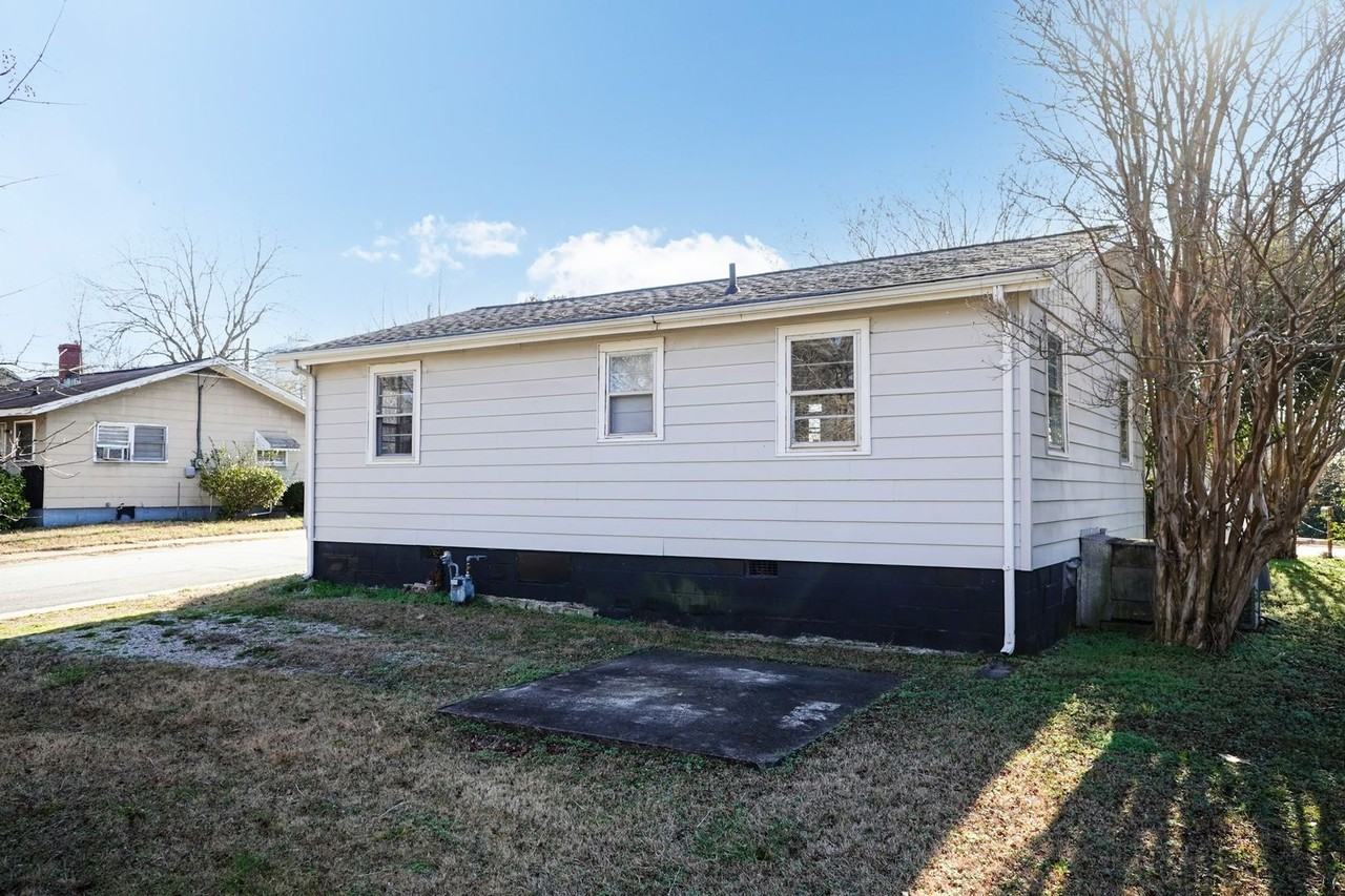 300 West St - Photo 5 of 16