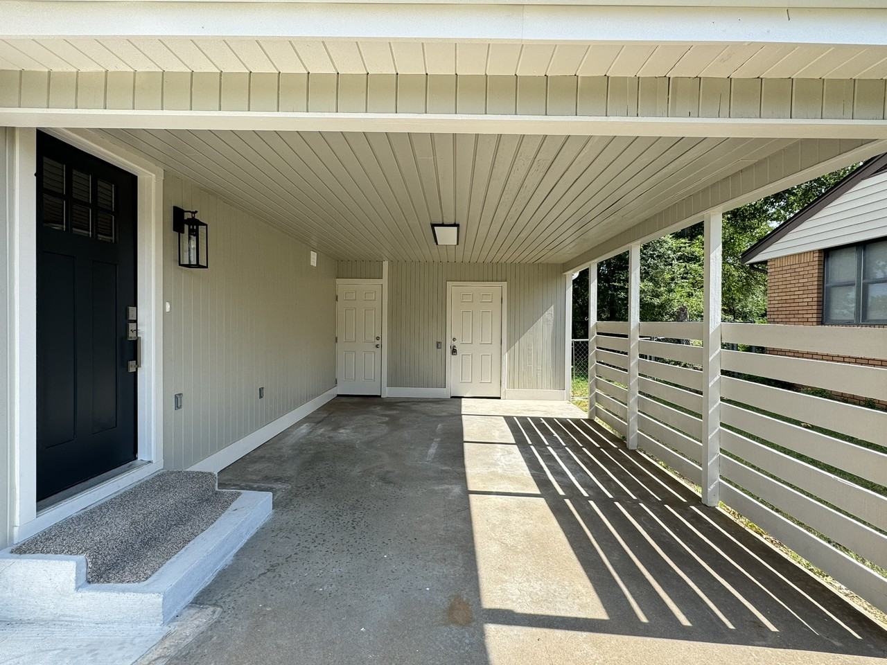 1442 E Broadway St #1 - Photo 7 of 50