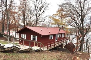 featured image of 386 River Terrace Dr #1