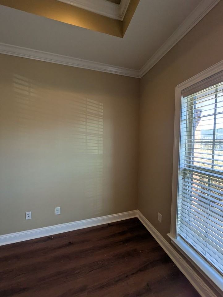 3497 Lenox Dr - Photo 5 of 20