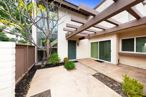 featured image of 257 S Vista Del Monte