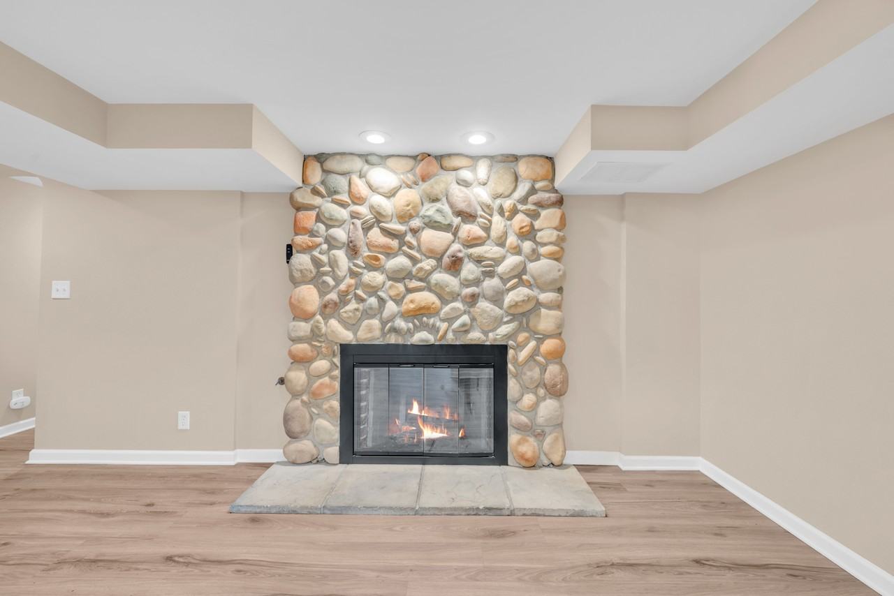 1718 North 21st StreetLower #1 - Photo 4 of 11