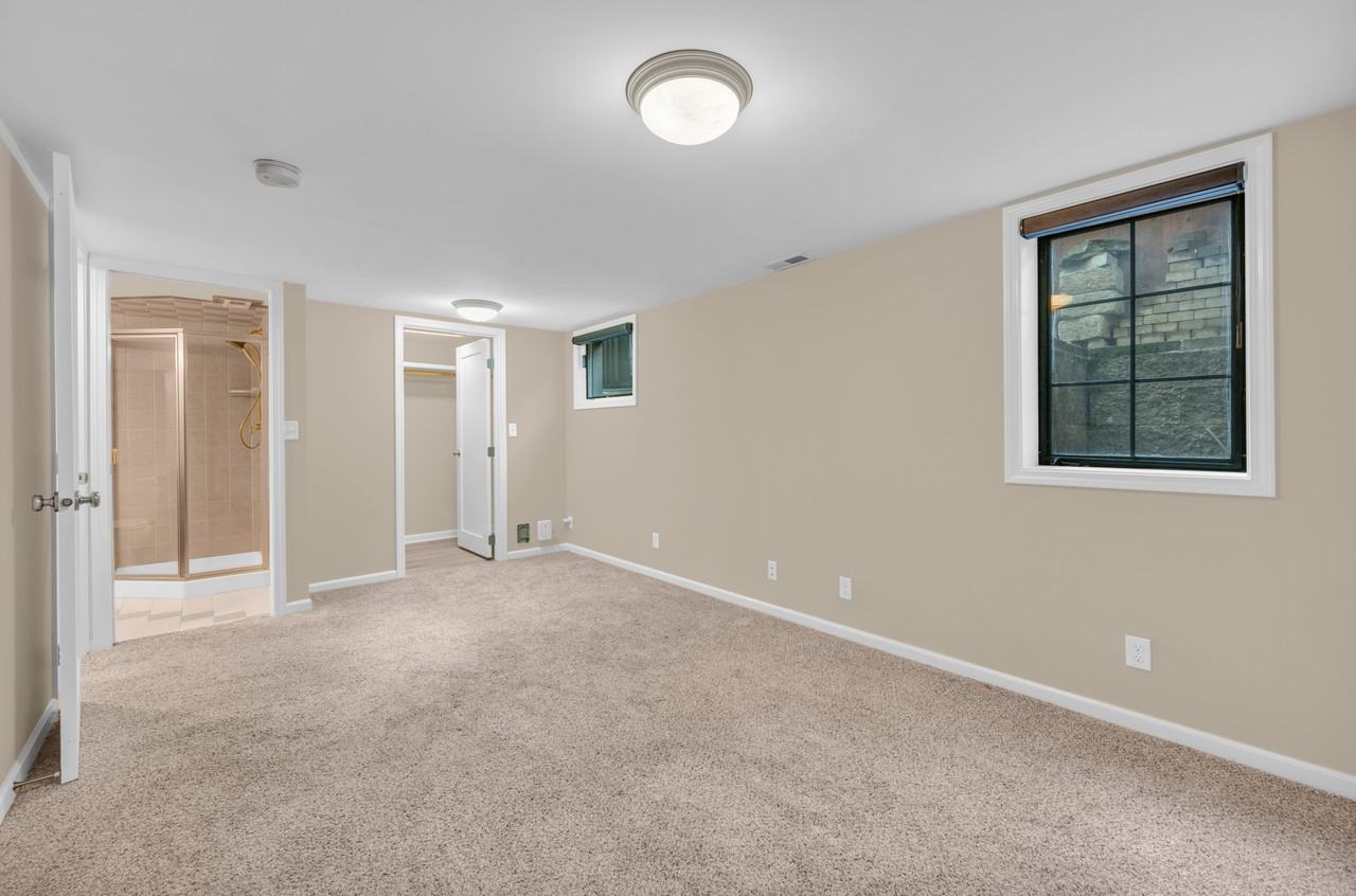 1718 North 21st StreetLower #1 - Photo 5 of 11