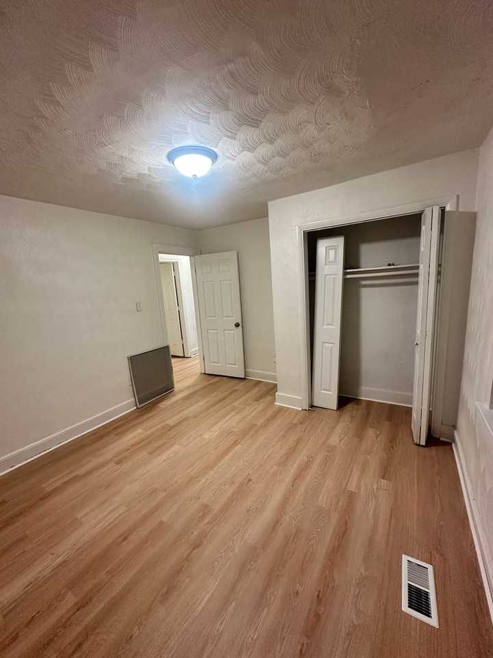 35 Fairview Cir S - Photo 7 of 20