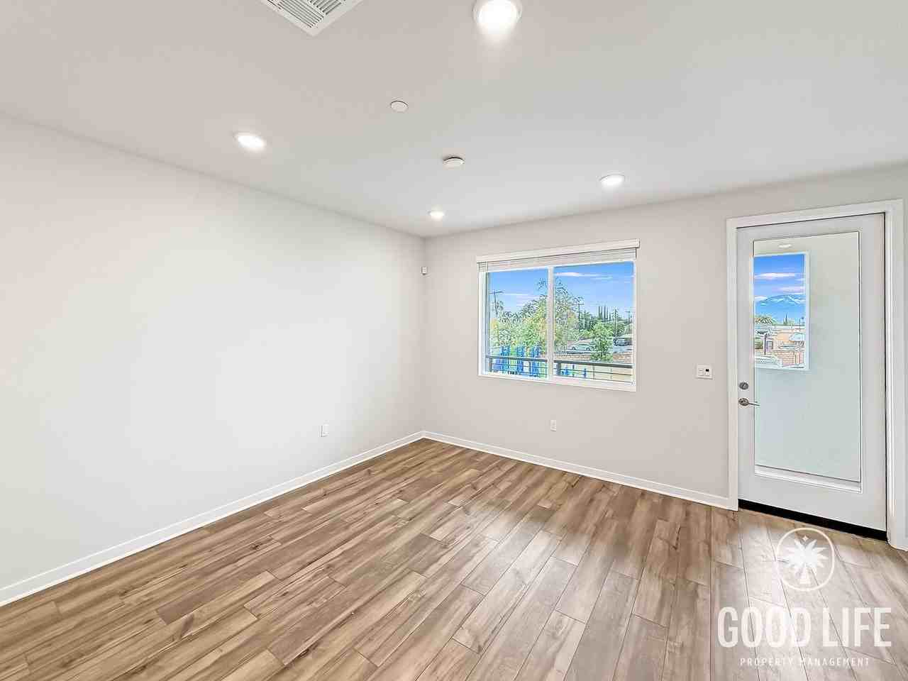 9513 Hannah Way - Photo 5 of 21