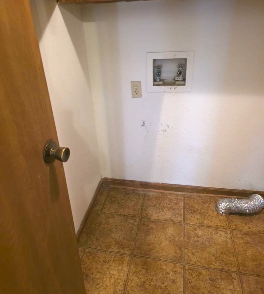 3412 E Sunset St - Photo 7 of 16