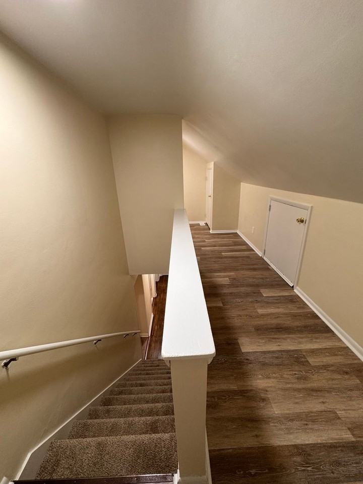 1079 North Ave - Photo 6 of 19