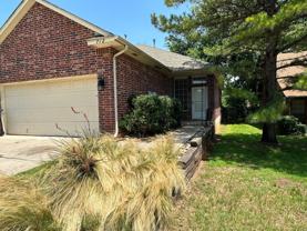 712 Rockridge Cir - Photo 1 of 1