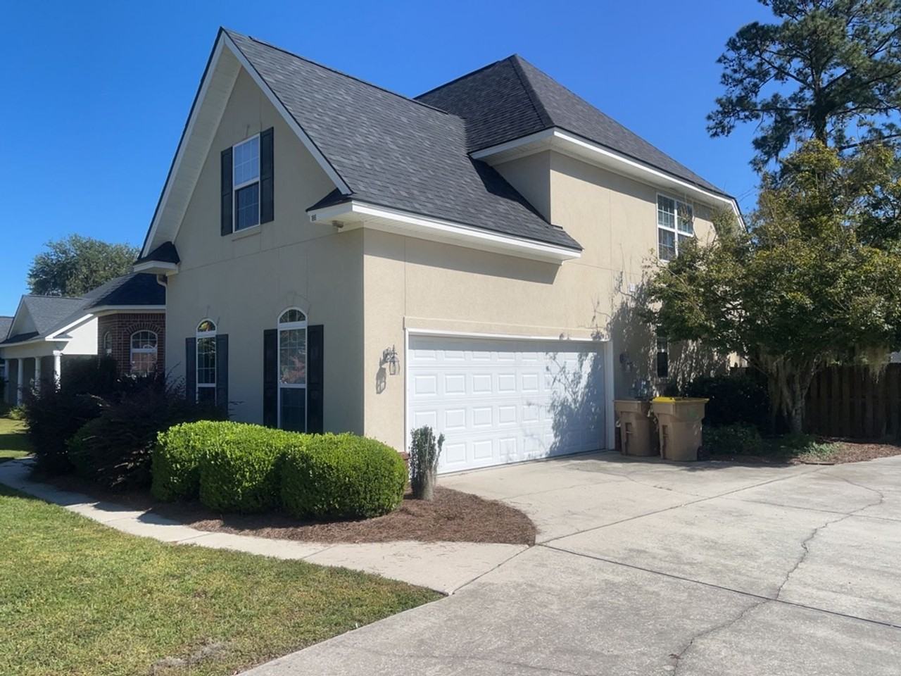 186 Bristol Way - Photo 2 of 36