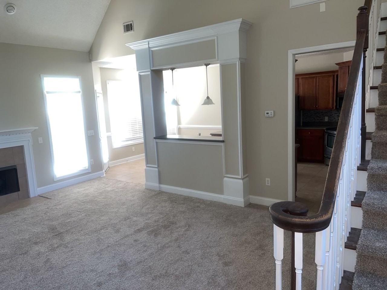 186 Bristol Way - Photo 5 of 36