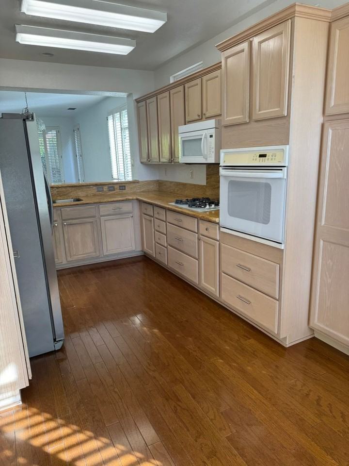 7545 School House Ln - Photo 5 of 22