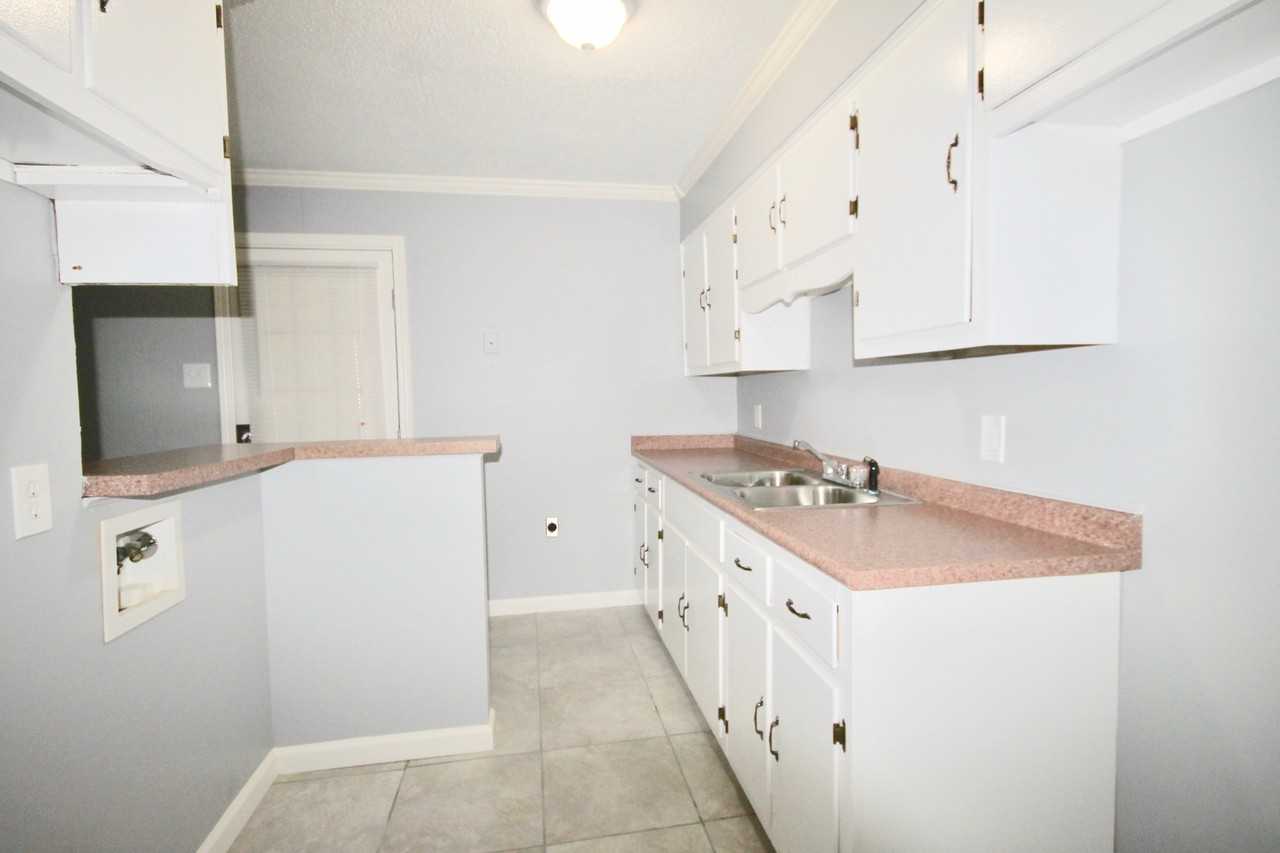 5177 8th Rd - Photo 6 of 11