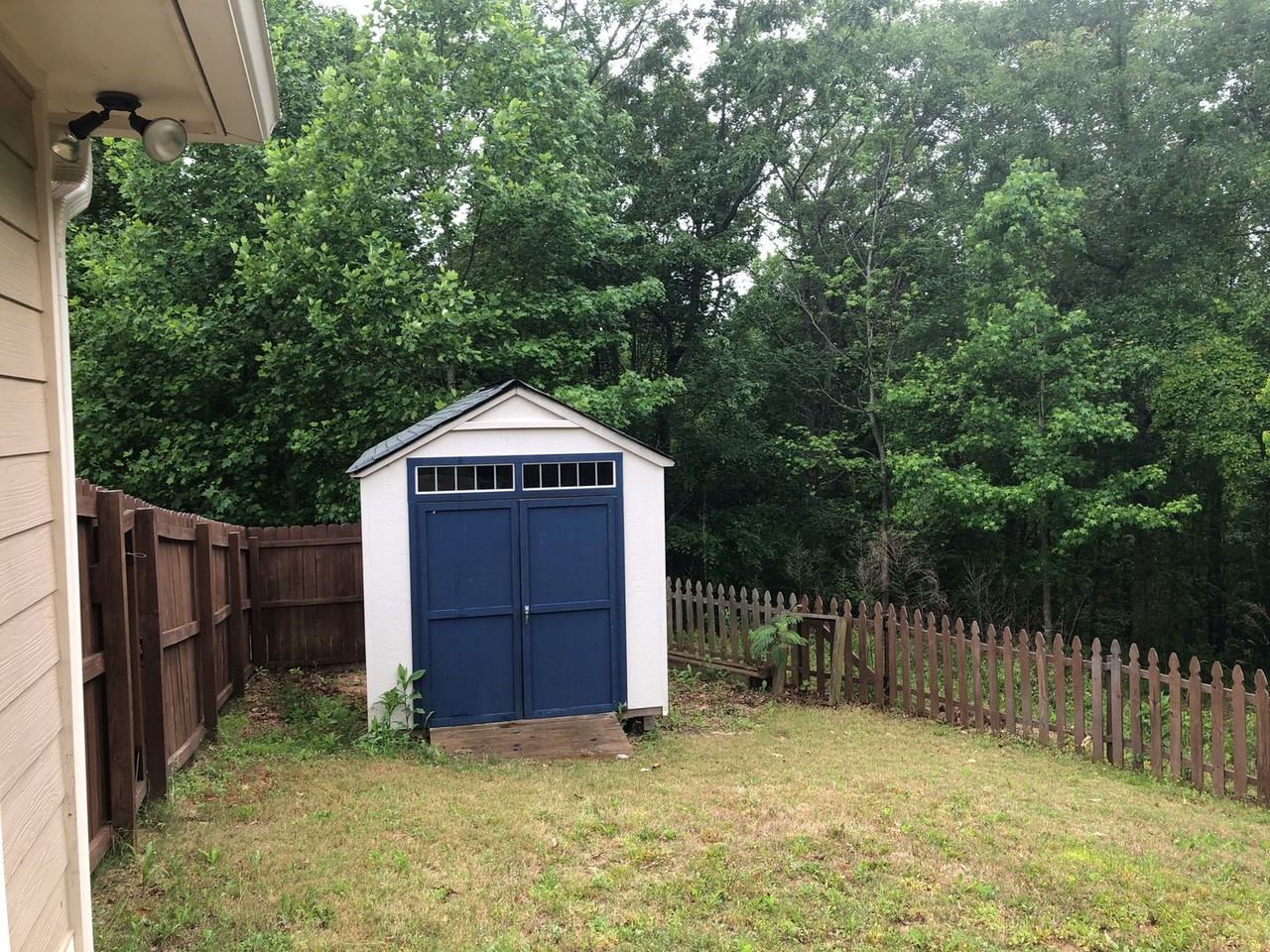 101 Southridge Ct - Photo 6 of 8