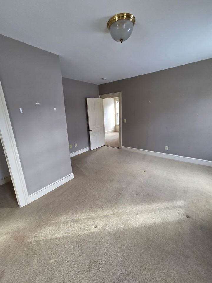 5566 Webster Church Rd - Photo 7 of 22