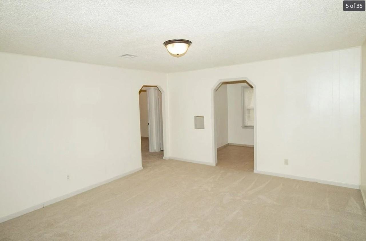 1839 S Mosley Ave - Photo 4 of 28