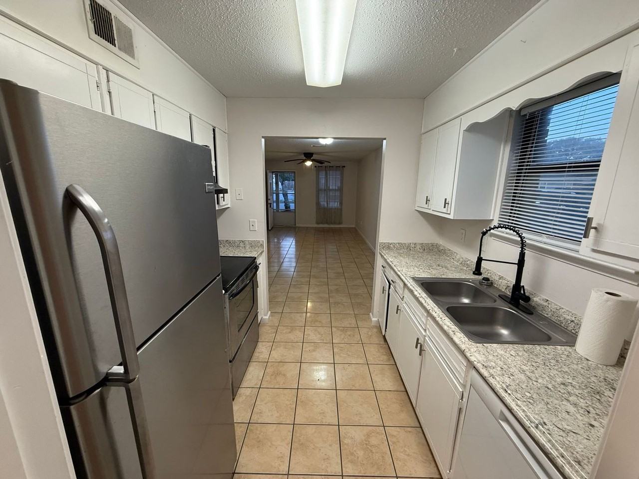 3356 Green Briar Cir #A - Photo 7 of 16