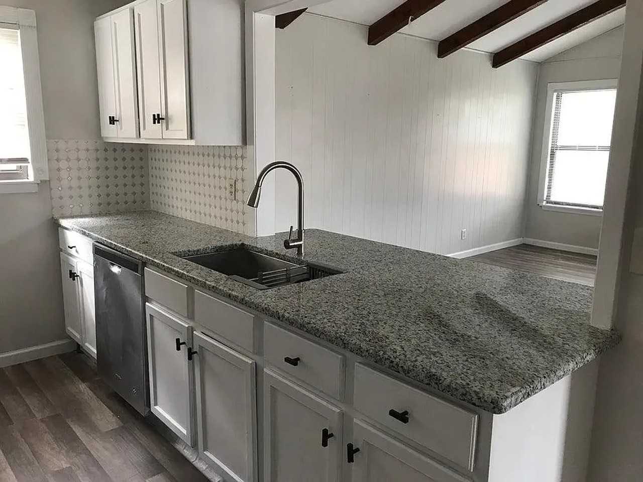 7805 Marigold Trace St - Photo 4 of 9