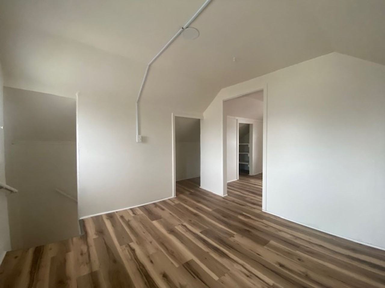 25 Jamestown Rd - Photo 2 of 10