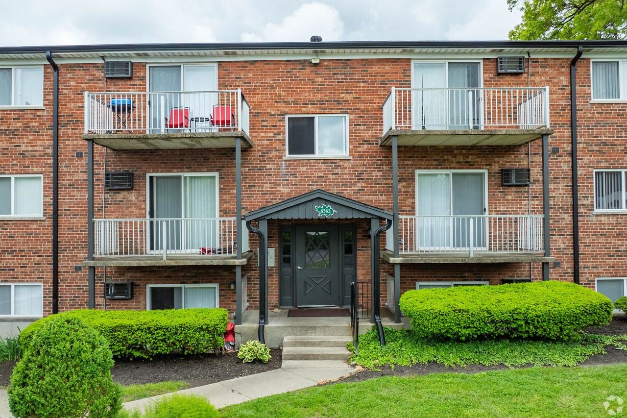 Prime Apartments at the Oaks - Photo 4 of 50