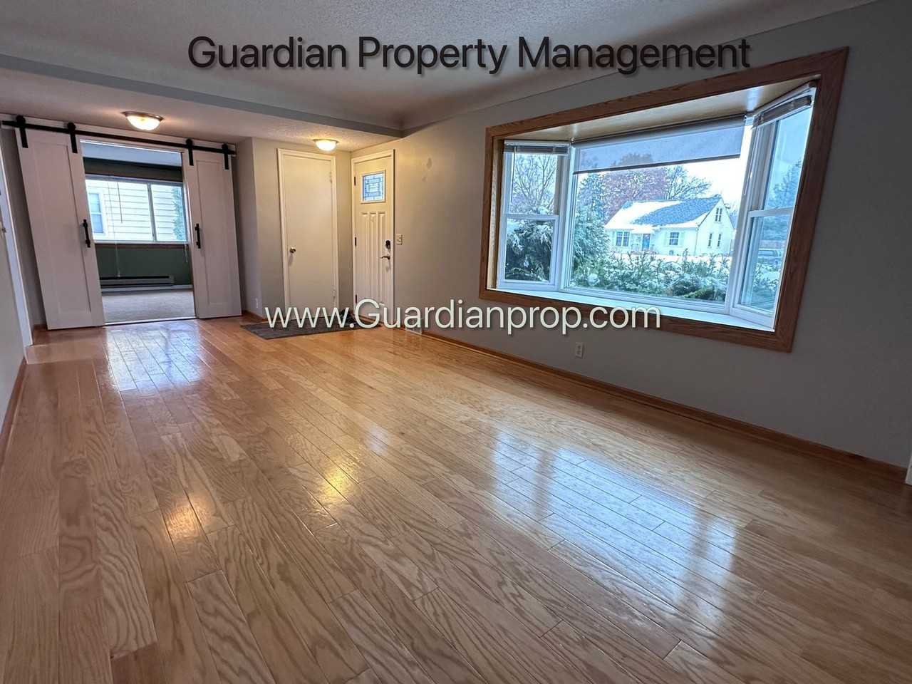 7415 Chicago Ave - Photo 3 of 24