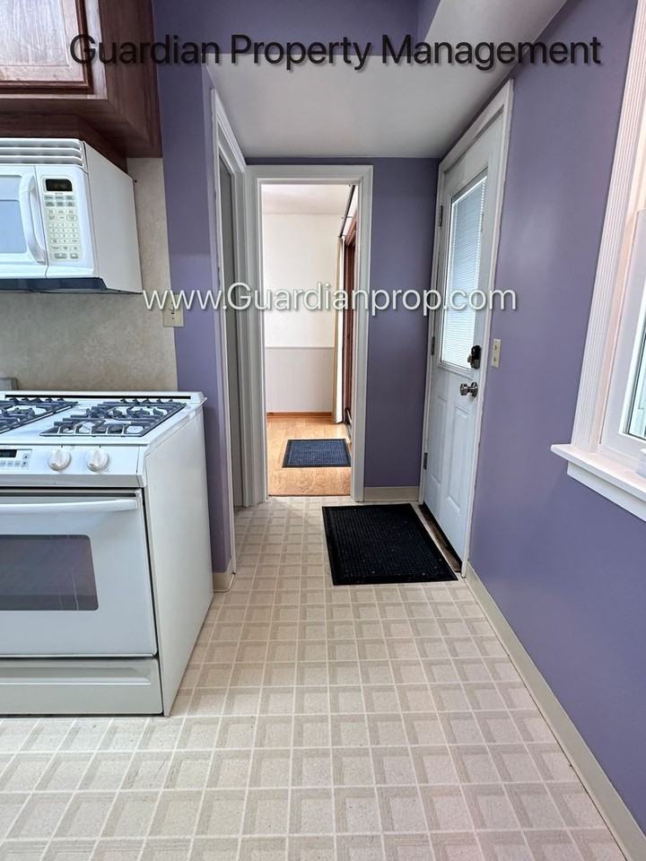 7415 Chicago Ave - Photo 6 of 24