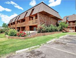 featured image of 2260 N 13th St