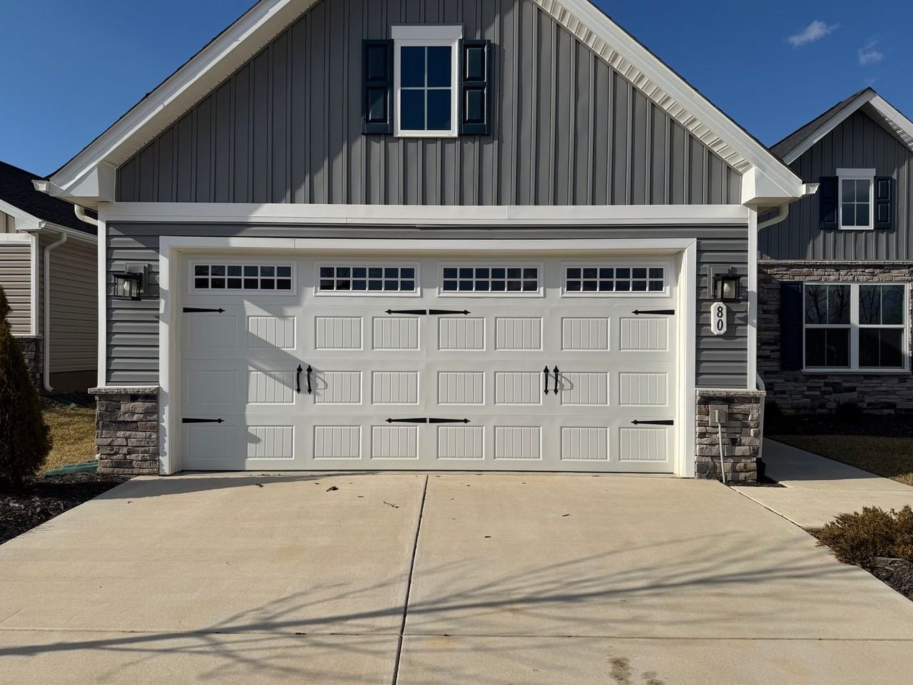 80 White Sands Blvd - Photo 2 of 37