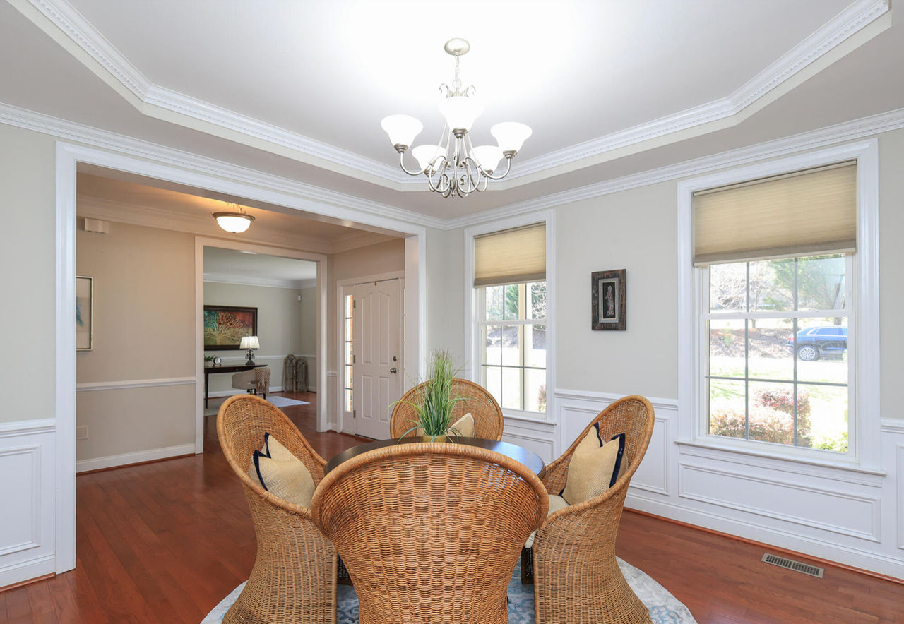 8417 Henderson Rd - Photo 3 of 22