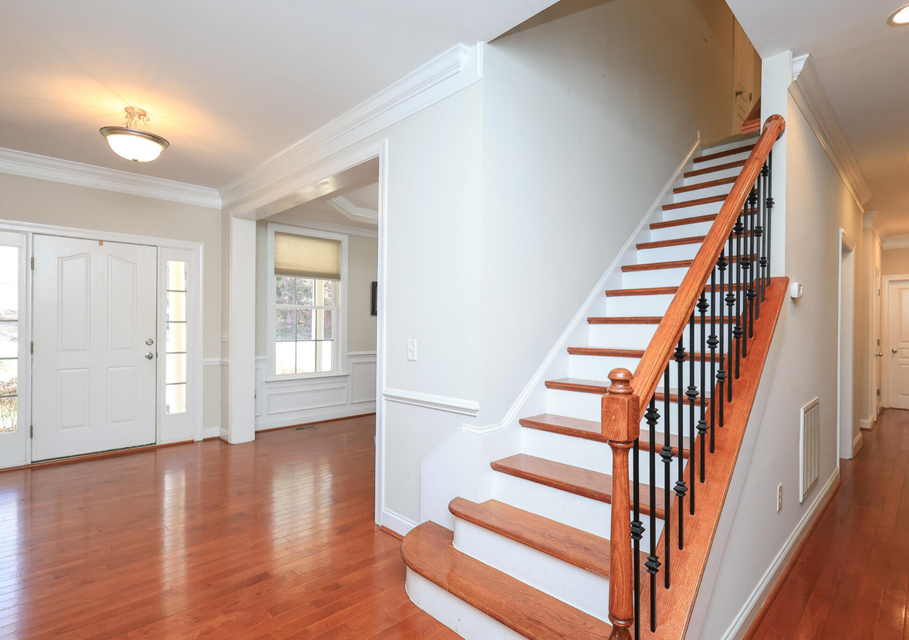 8417 Henderson Rd - Photo 5 of 22