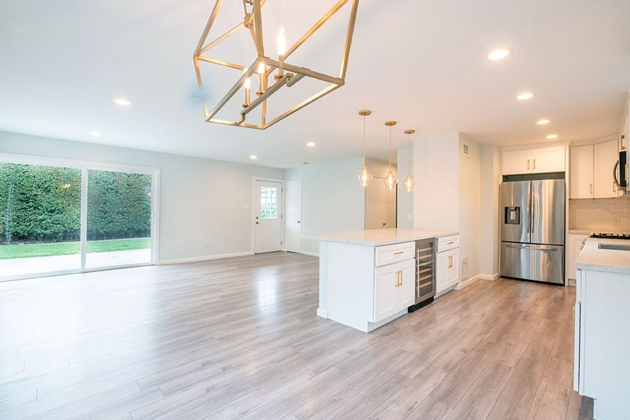 5914 Baja Dr - Photo 3 of 33