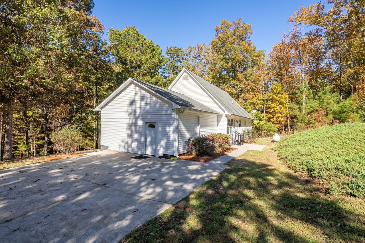 19 Silver Hills Rd Se - Photo 4 of 28