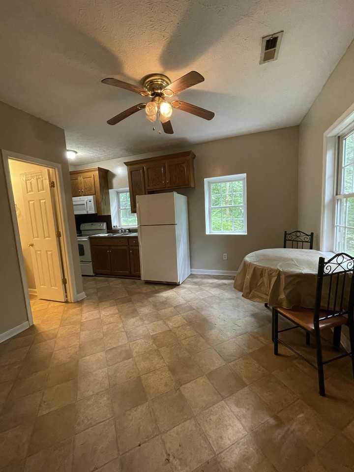 196 Mitchell Bell Rd #2 - Photo 3 of 8