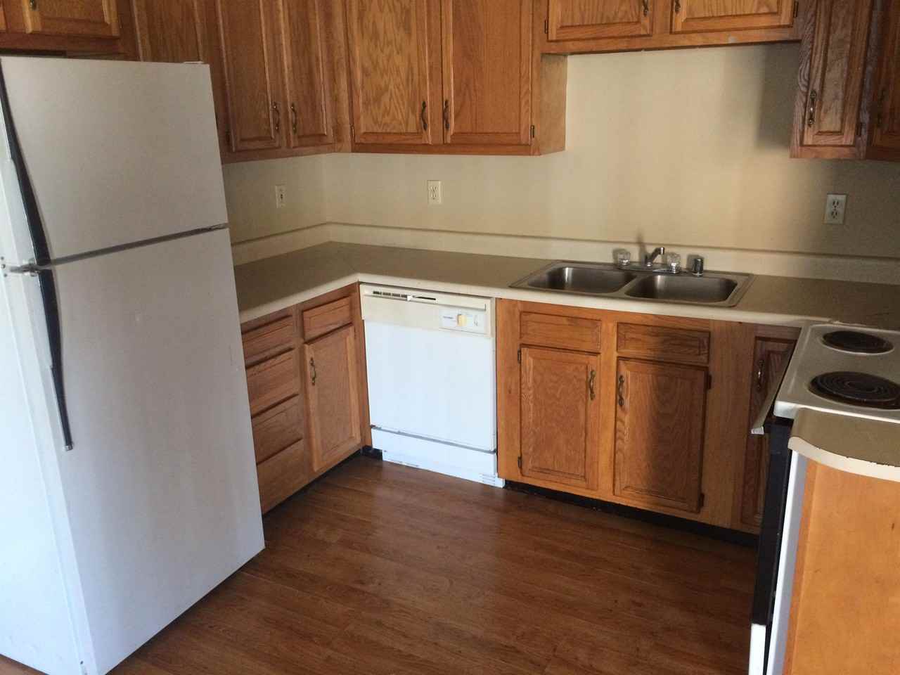 239 Mcdaniel Dr #3 - Photo 2 of 6