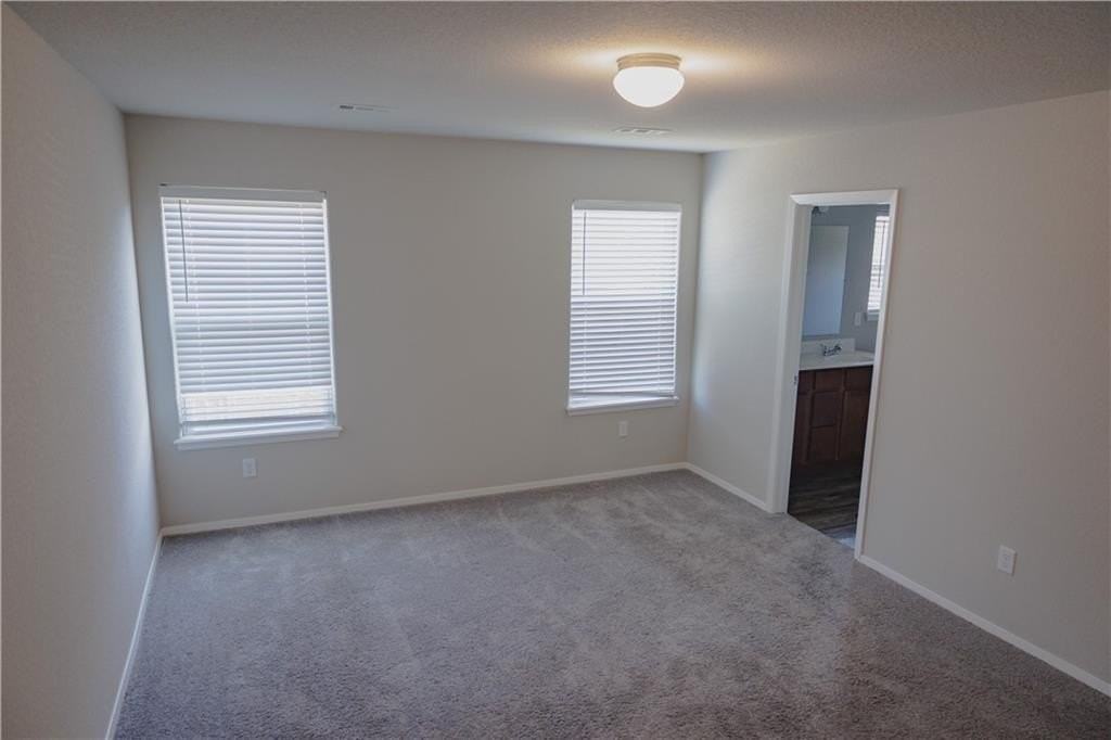 2301 Hickory Wood Ave - Photo 6 of 12