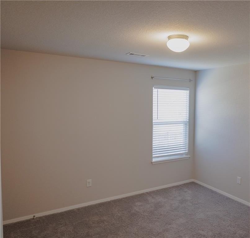 2301 Hickory Wood Ave - Photo 7 of 12