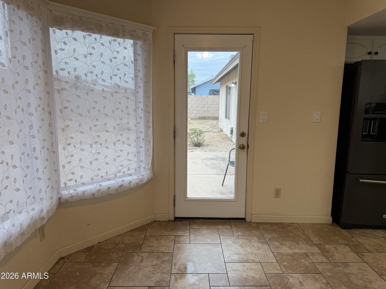 7126 W Sunnyslope Ln - Photo 5 of 18