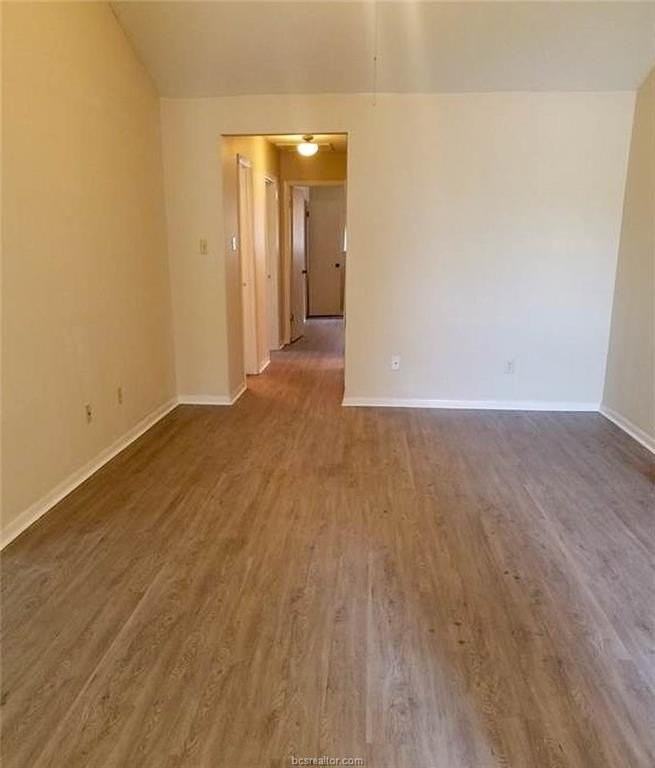 416 Manuel Dr - Photo 6 of 8