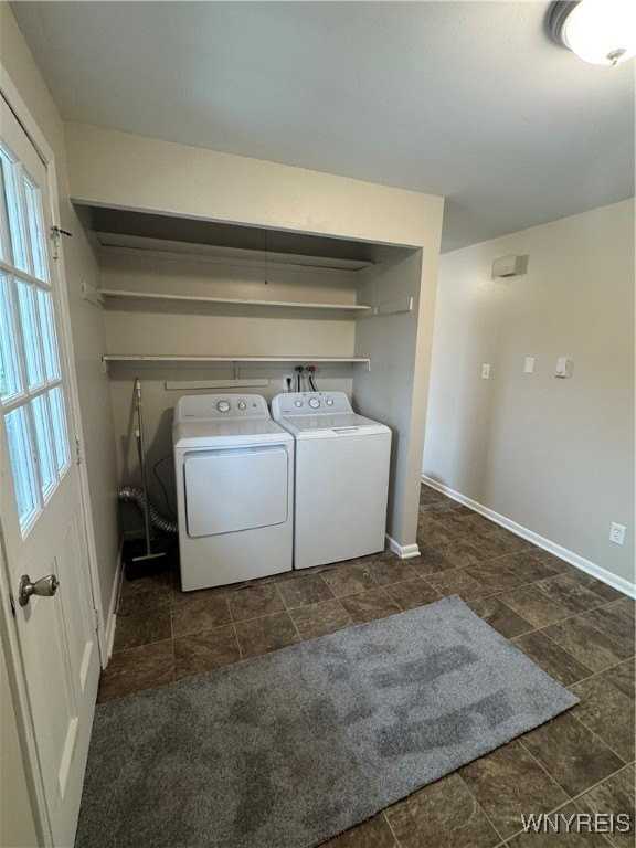 109 Ensign Ave - Photo 7 of 16