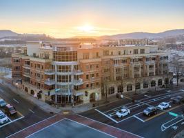 featured image of 4 Cherokee Blvd